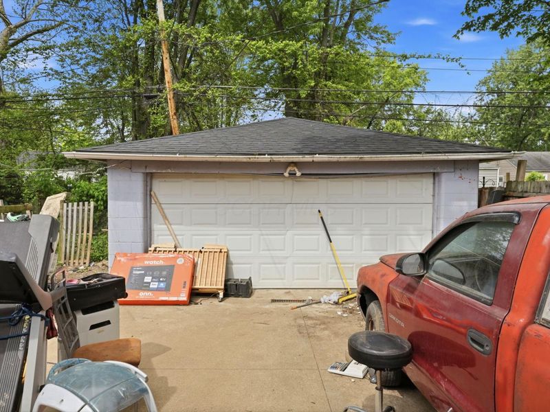 1057 S Hampton Road , Columbus, OH 43227 Photo 14
