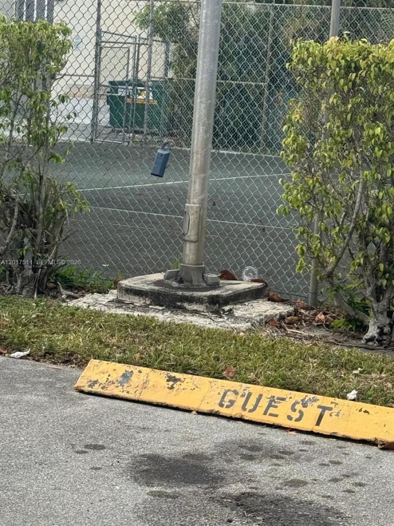 7100 NW 17th St, Unit 305, Plantation, FL 33313 Photo