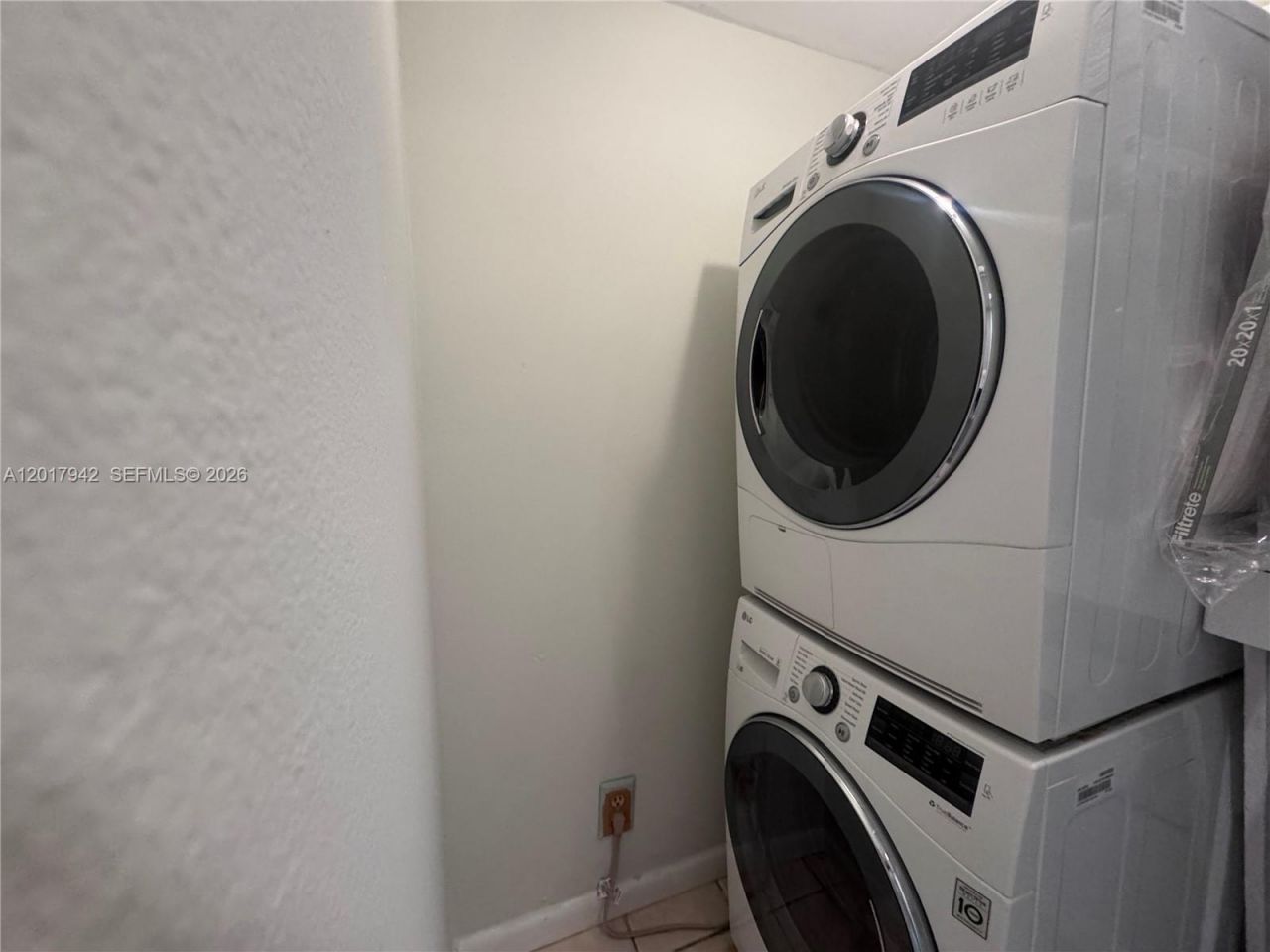1000 River Reach Dr , Unit 302, Fort Lauderdale, FL 33315 Photo