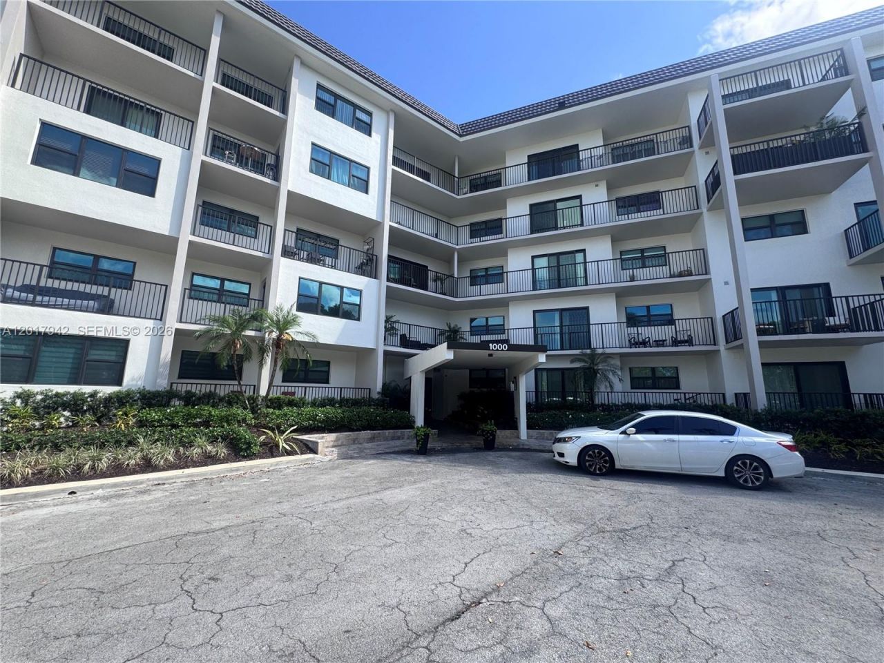 1000 River Reach Dr , Unit 302, Fort Lauderdale, FL 33315 Photo