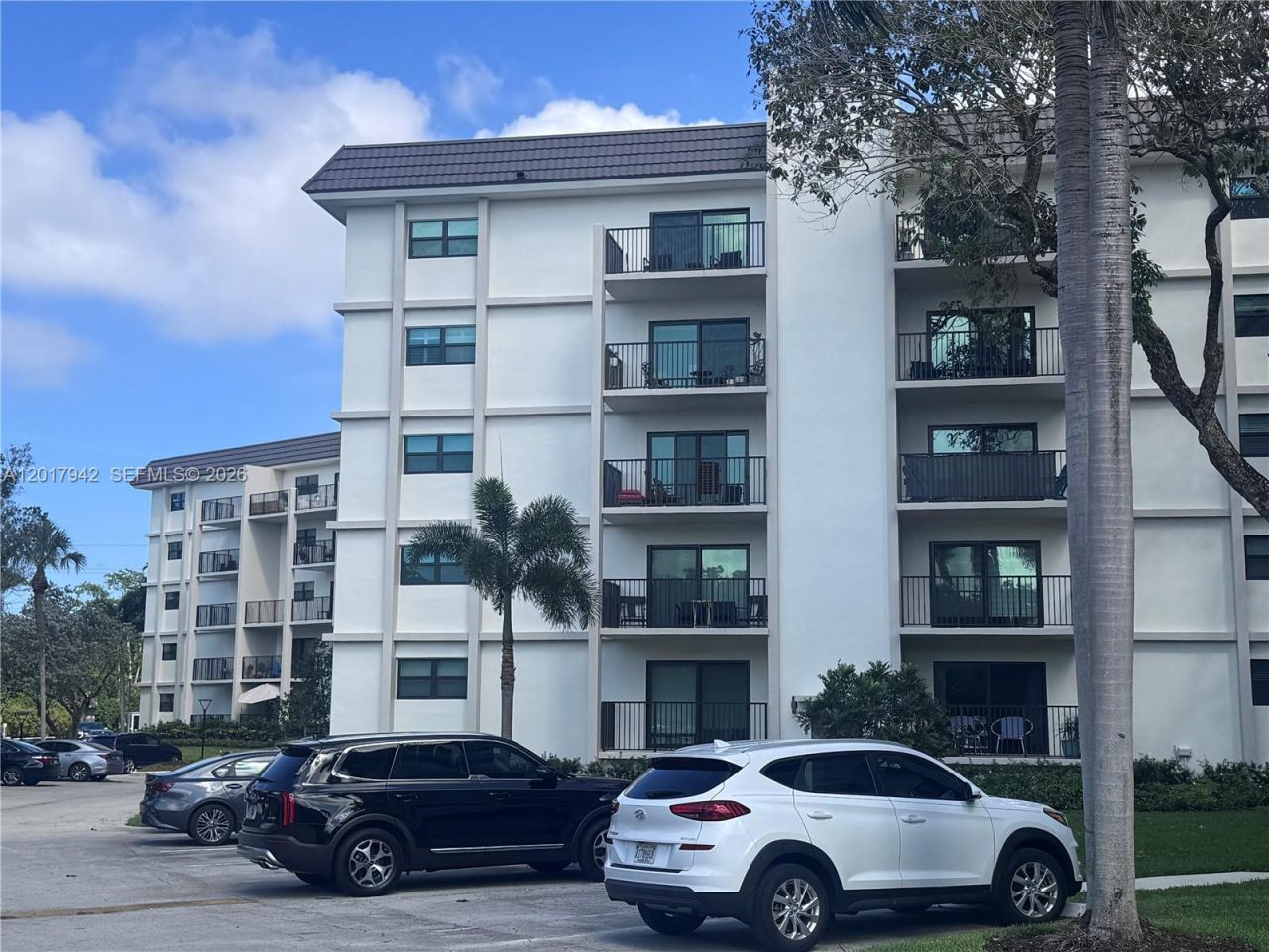 1000 River Reach Dr , Unit 302, Fort Lauderdale, FL 33315 Photo