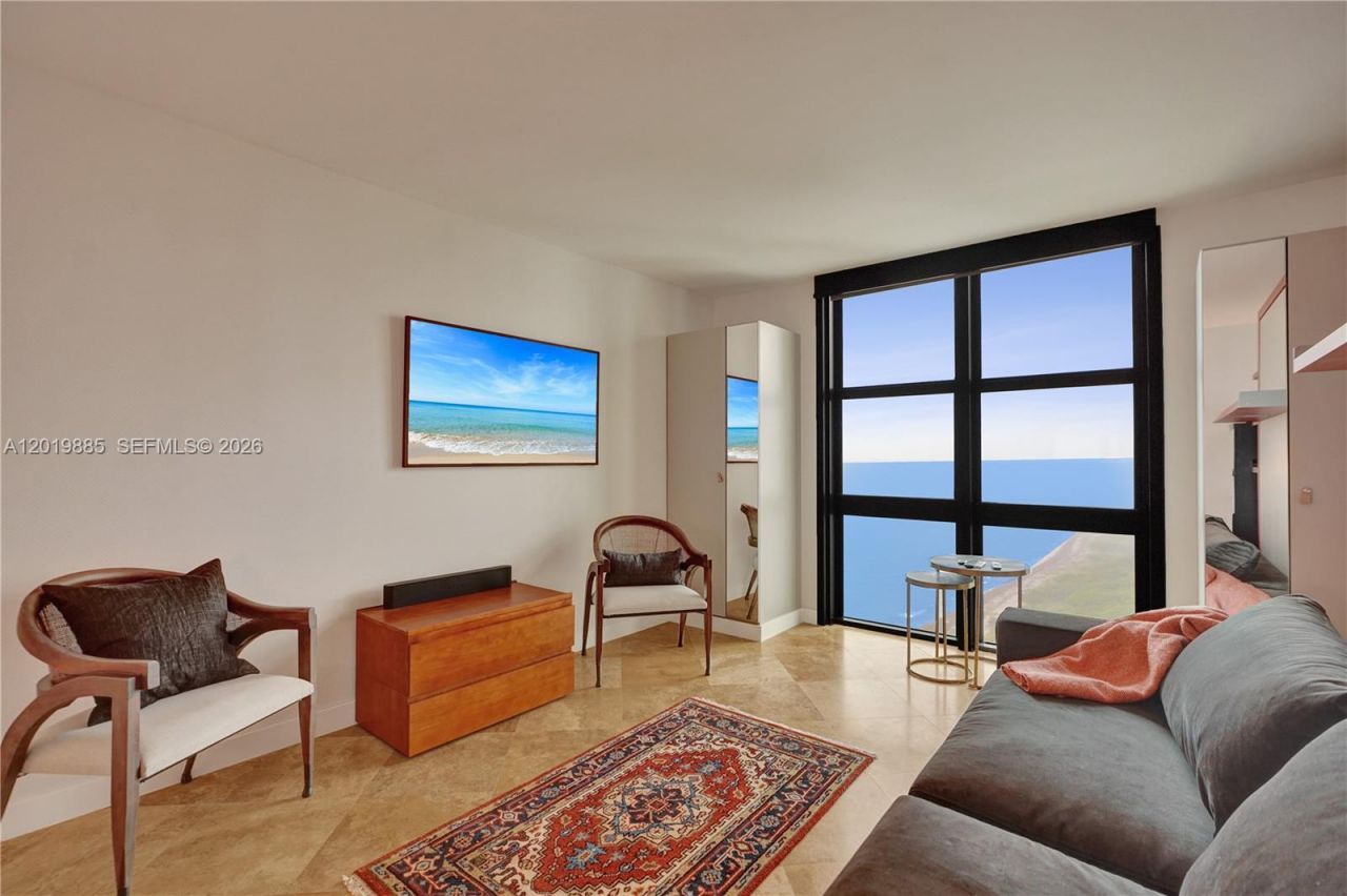 1111 Crandon Blvd, Unit B1108, Key Biscayne, FL 33149 Photo
