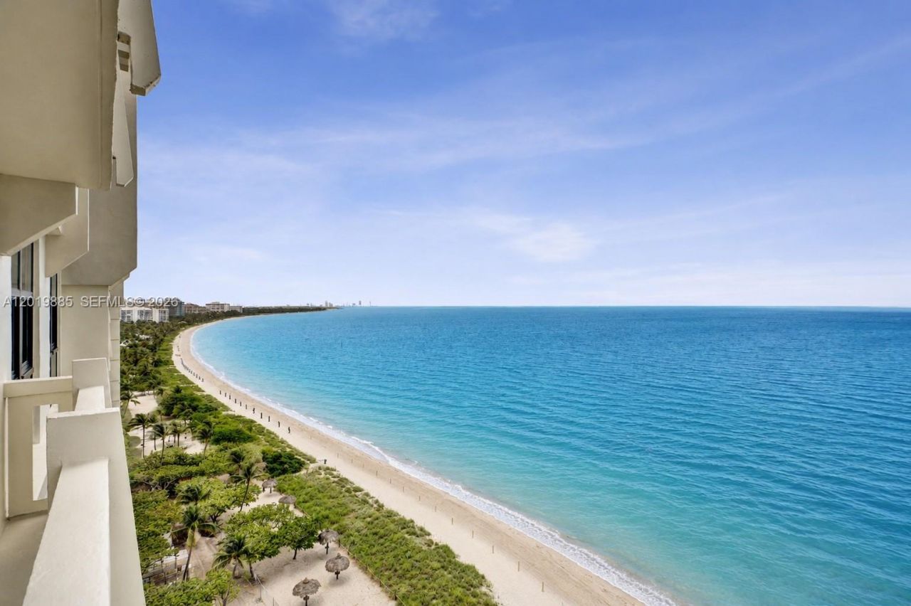 1111 Crandon Blvd, Unit B1108, Key Biscayne, FL 33149 Photo