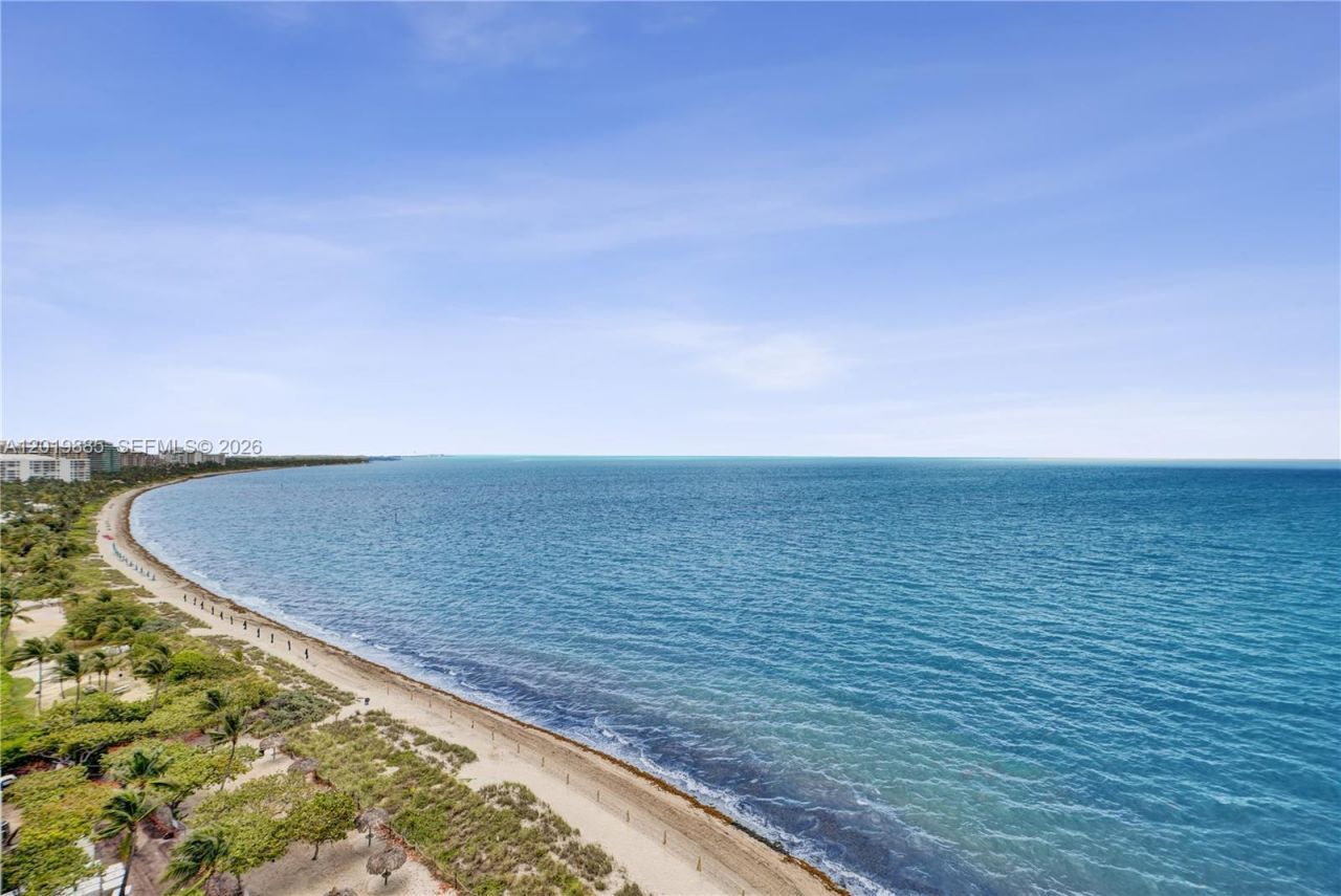 1111 Crandon Blvd, Unit B1108, Key Biscayne, FL 33149 Photo