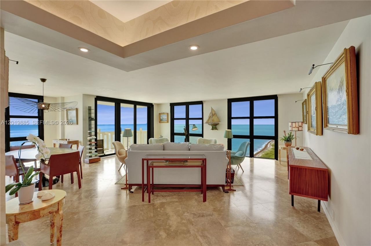 1111 Crandon Blvd, Unit B1108, Key Biscayne, FL 33149 Photo