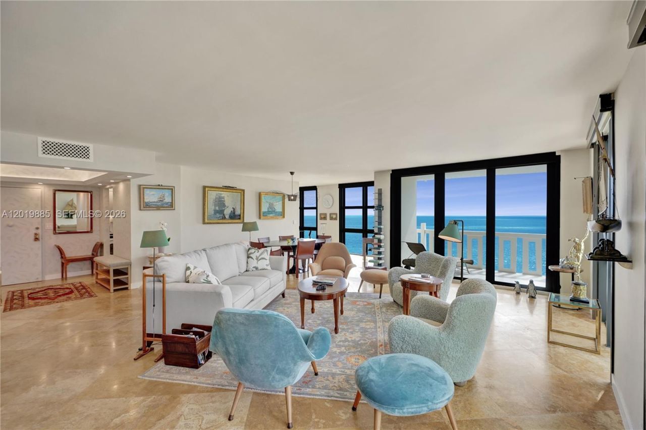 1111 Crandon Blvd, Unit B1108, Key Biscayne, FL 33149 Photo