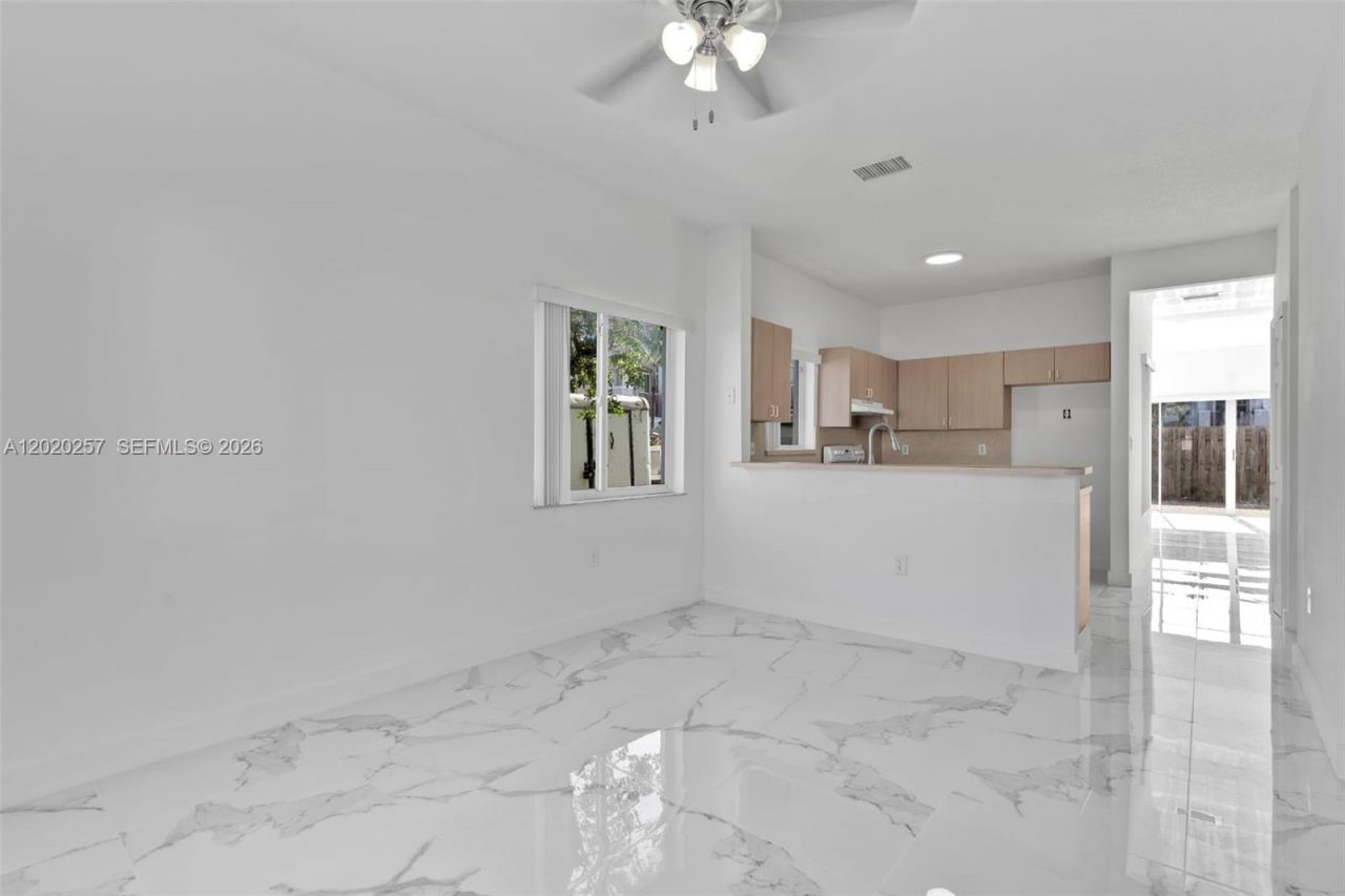 10245 SW 154th Pl , Unit 112-3, Miami, FL 33196 Photo