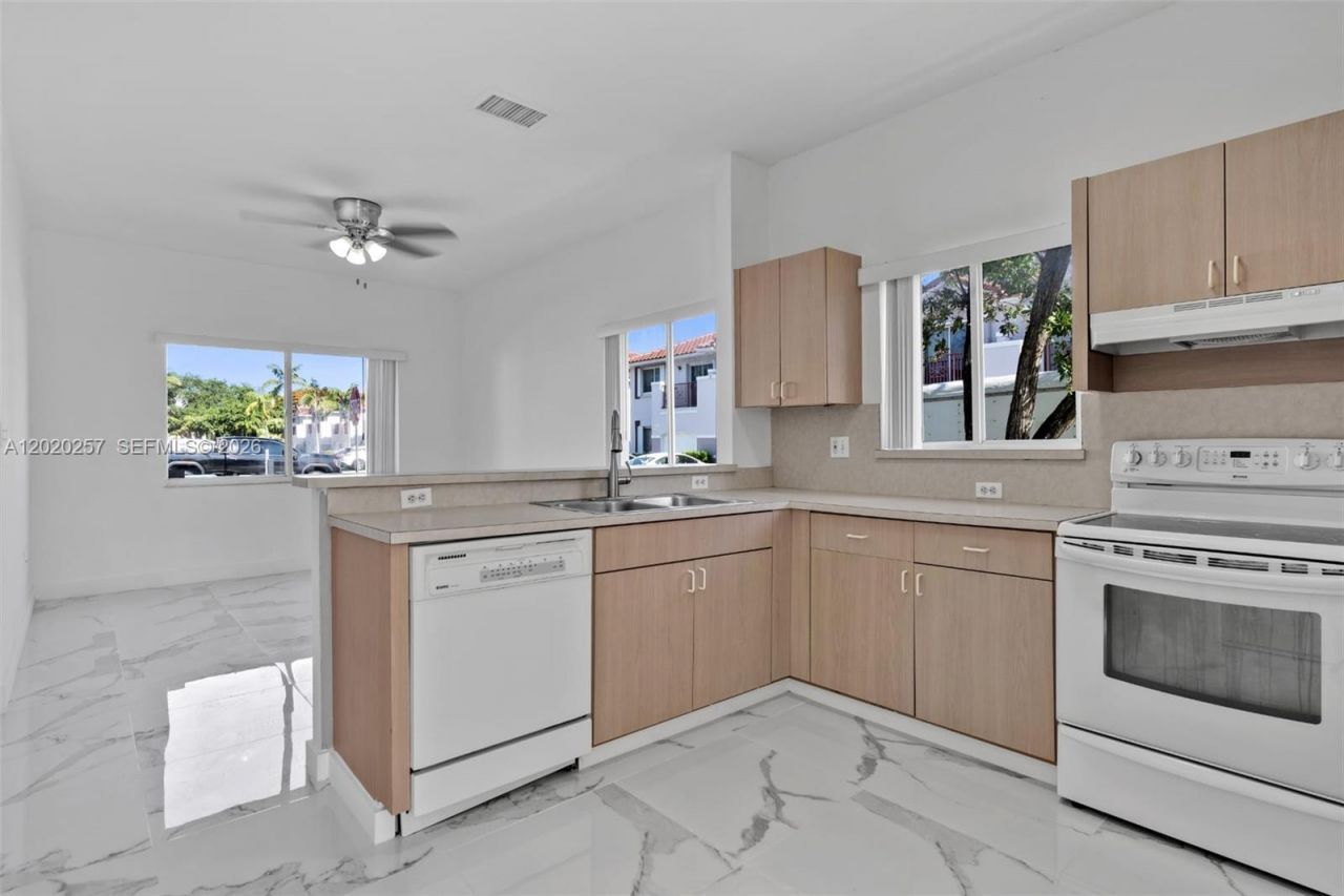 10245 SW 154th Pl , Unit 112-3, Miami, FL 33196 Photo