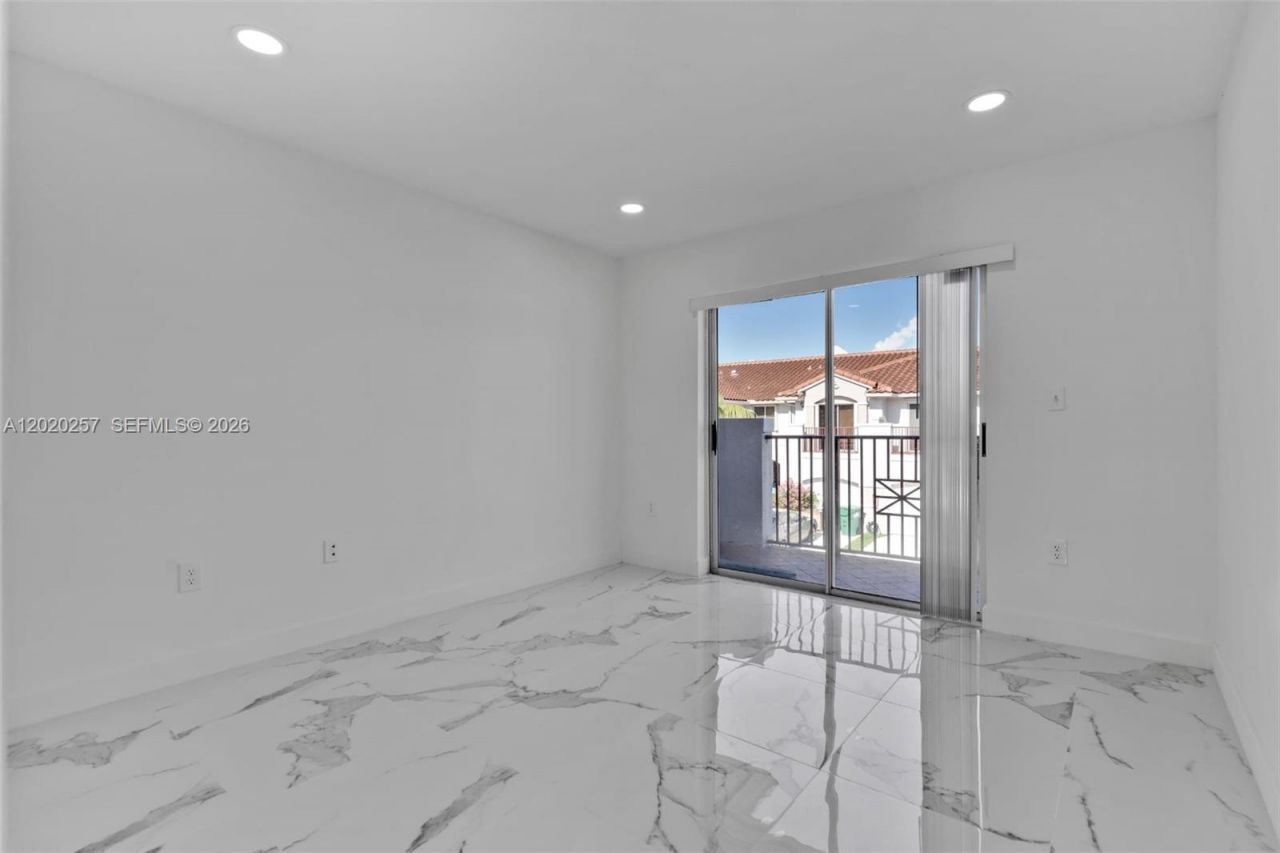 10245 SW 154th Pl , Unit 112-3, Miami, FL 33196 Photo