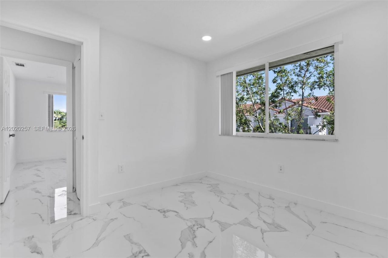 10245 SW 154th Pl , Unit 112-3, Miami, FL 33196 Photo