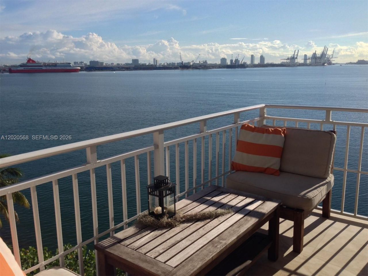 770 Claughton Island Dr, Unit 615, Miami, FL 33131 Photo
