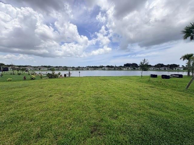 103 Pummelo Pl, Fort Pierce, FL 34981 Photo