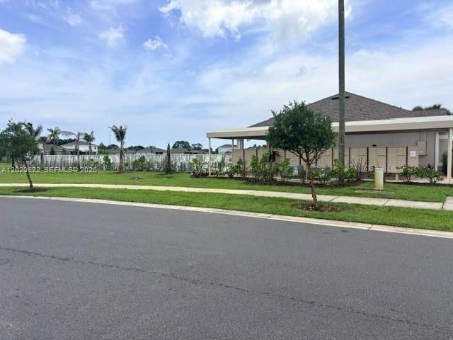 103 Pummelo Pl, Fort Pierce, FL 34981 Photo