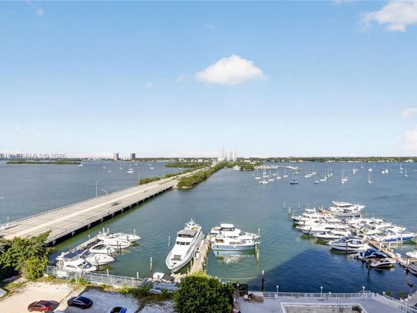 7904 West Dr , Unit 1006, North Bay Village, FL 33141