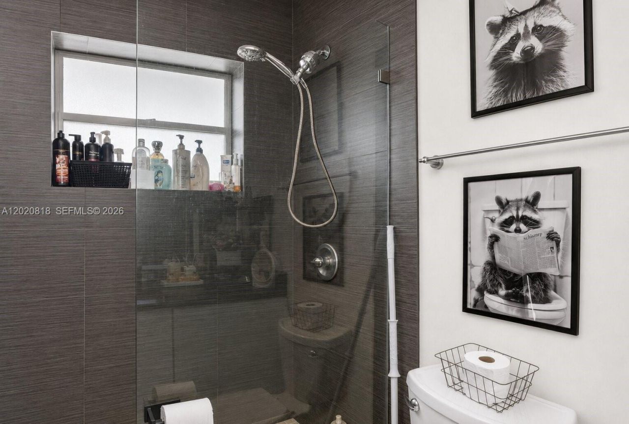 7904 West Dr , Unit 1006, North Bay Village, FL 33141 Photo