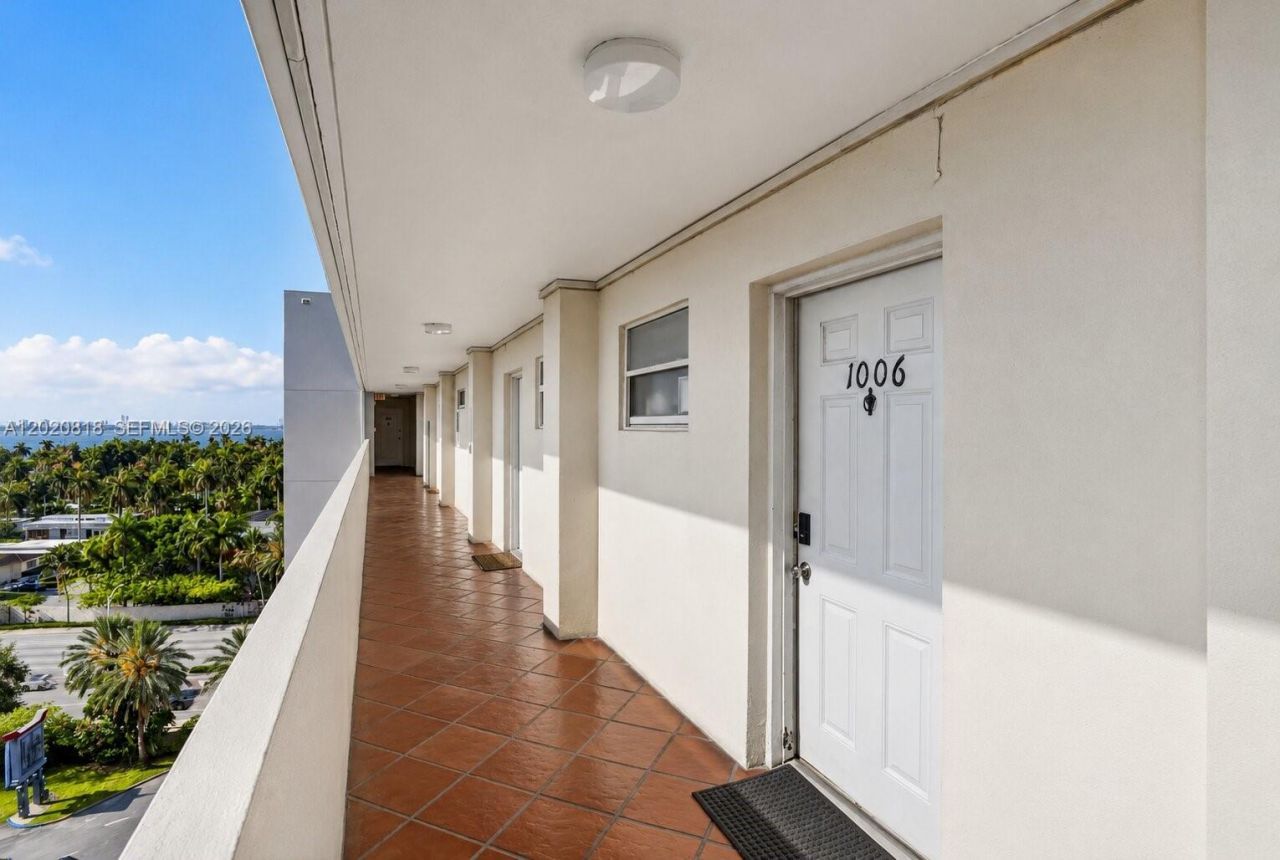 7904 West Dr , Unit 1006, North Bay Village, FL 33141 Photo
