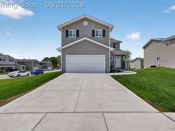 3969 Lotus Landing Circle, Waterford Twp, MI 48329