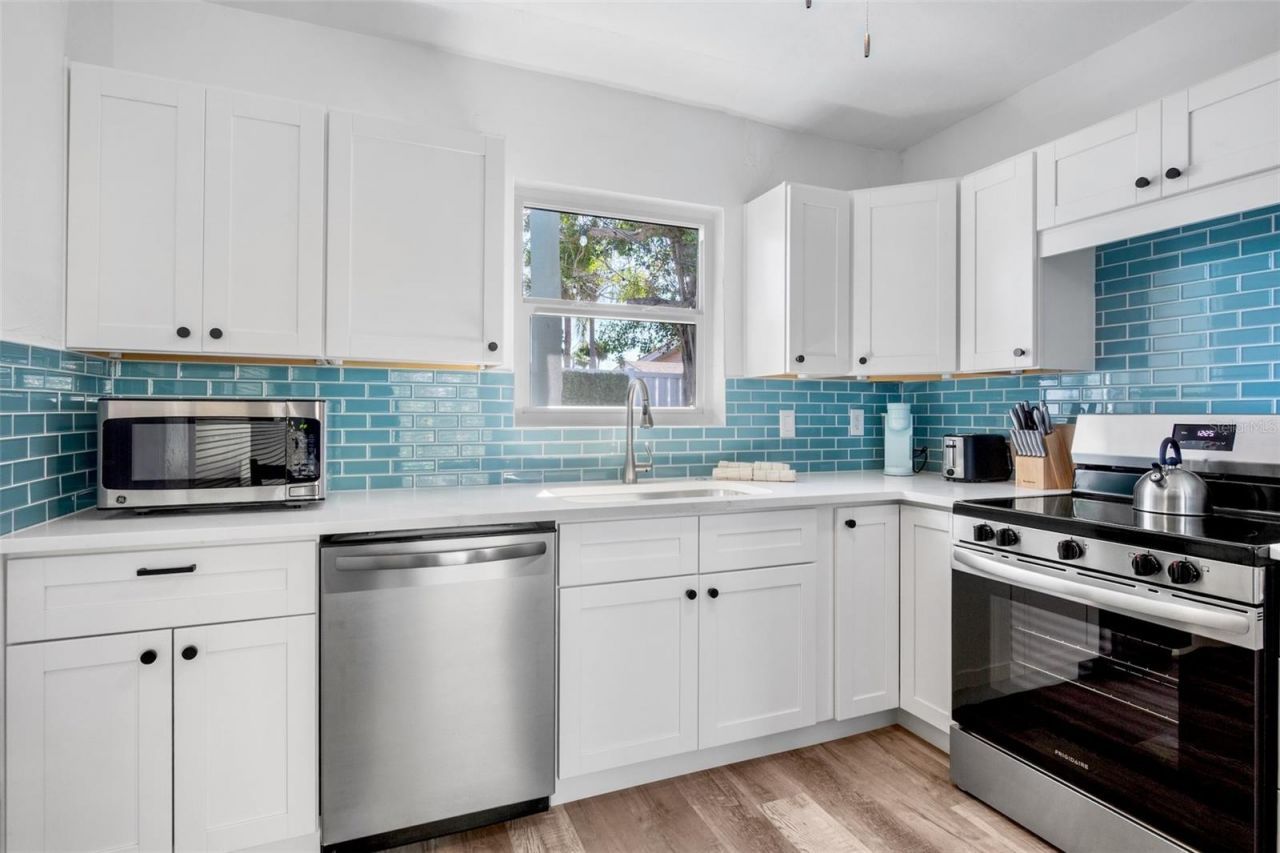 1138 Sun N Sea Drive, Sarasota, FL 34242 Photo
