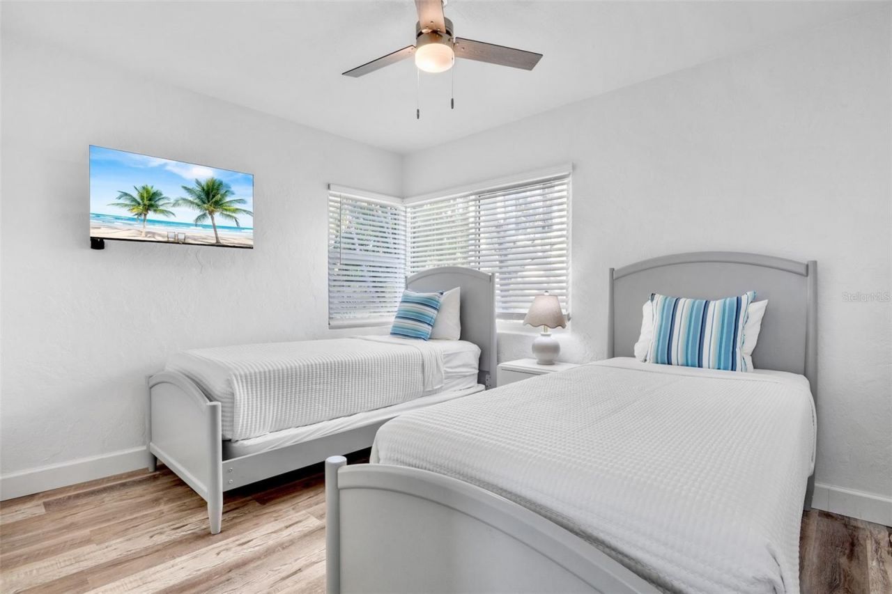 1138 Sun N Sea Drive, Sarasota, FL 34242 Photo