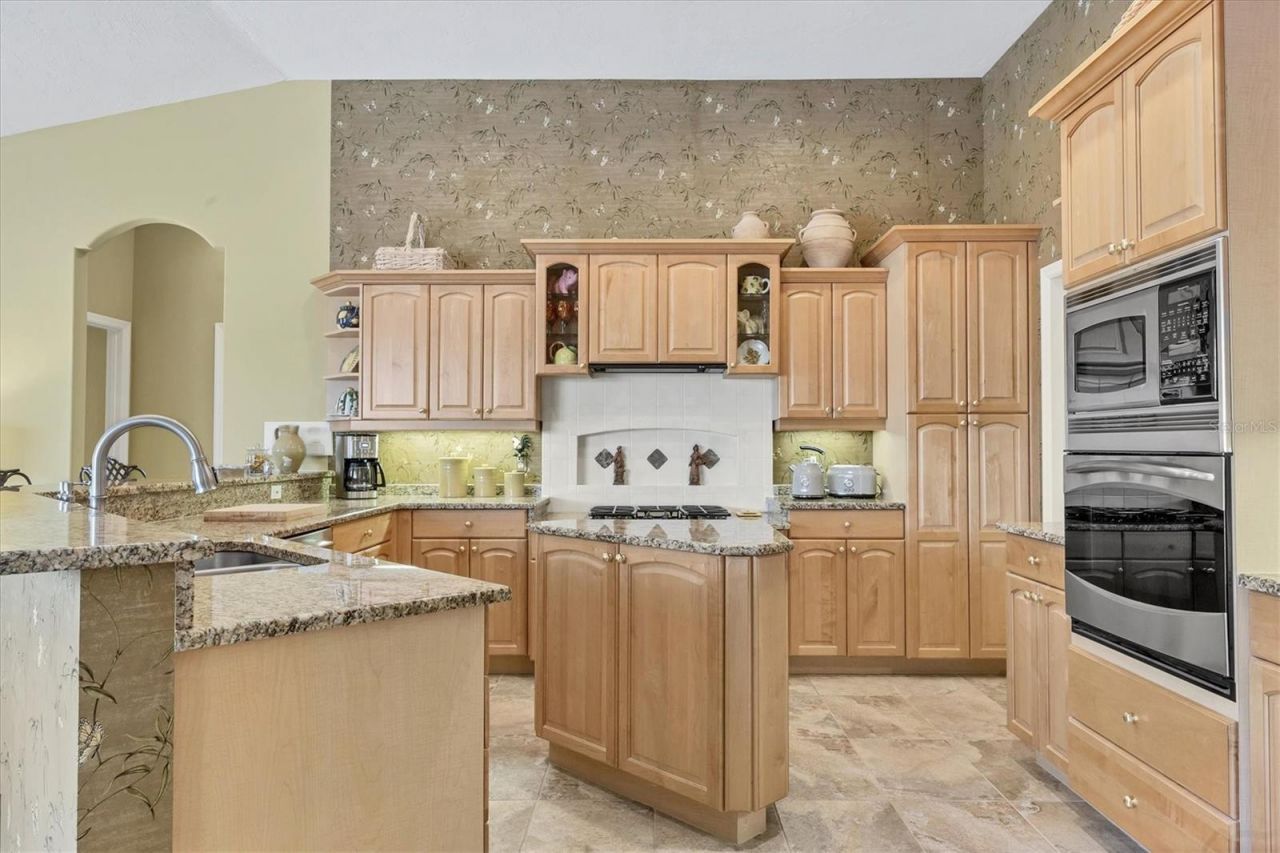 7039 Stanhope Place, University Park, FL 34201 Photo