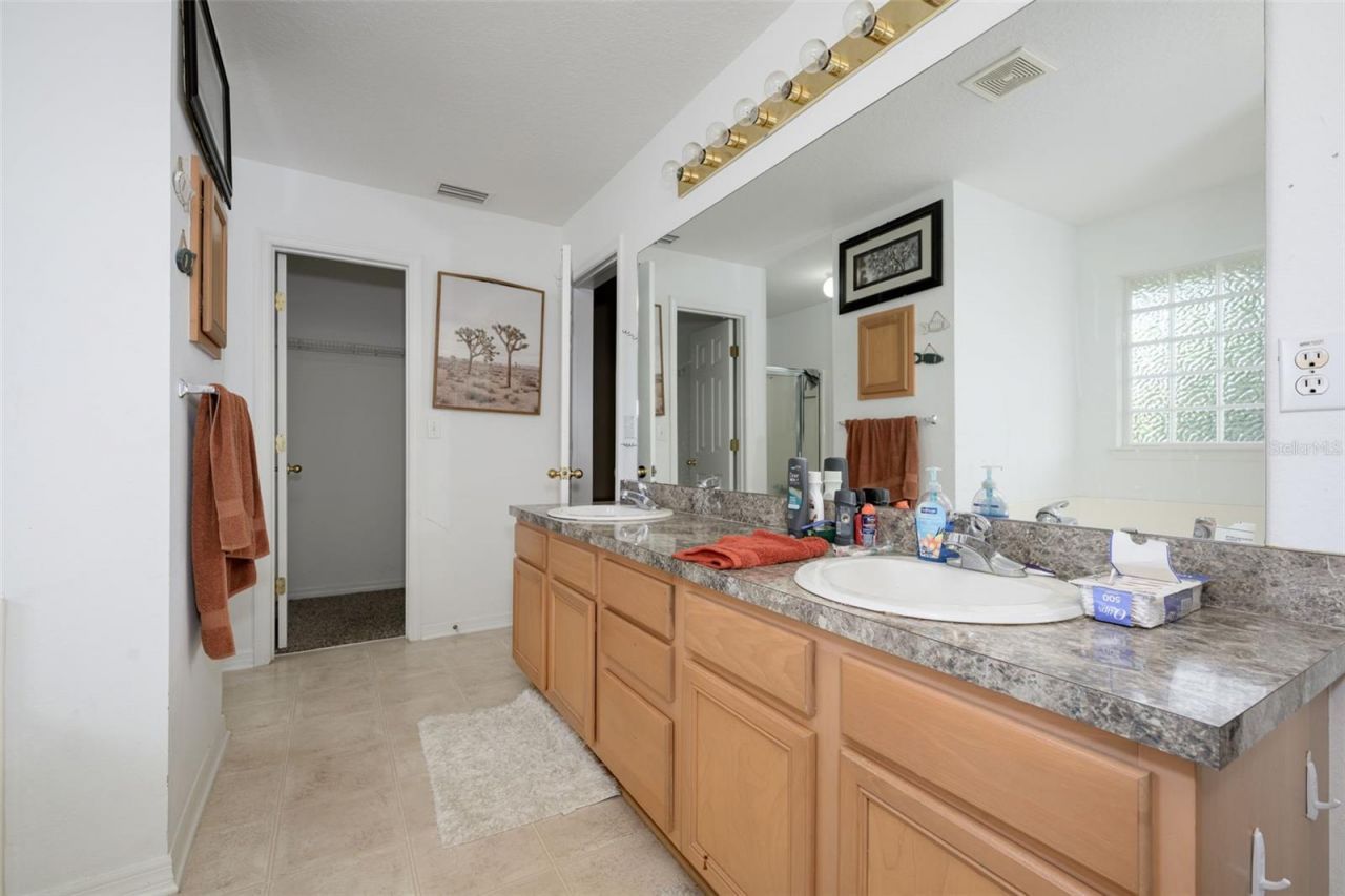 11 Riddle Drive , Palm Coast, FL 32164 Photo