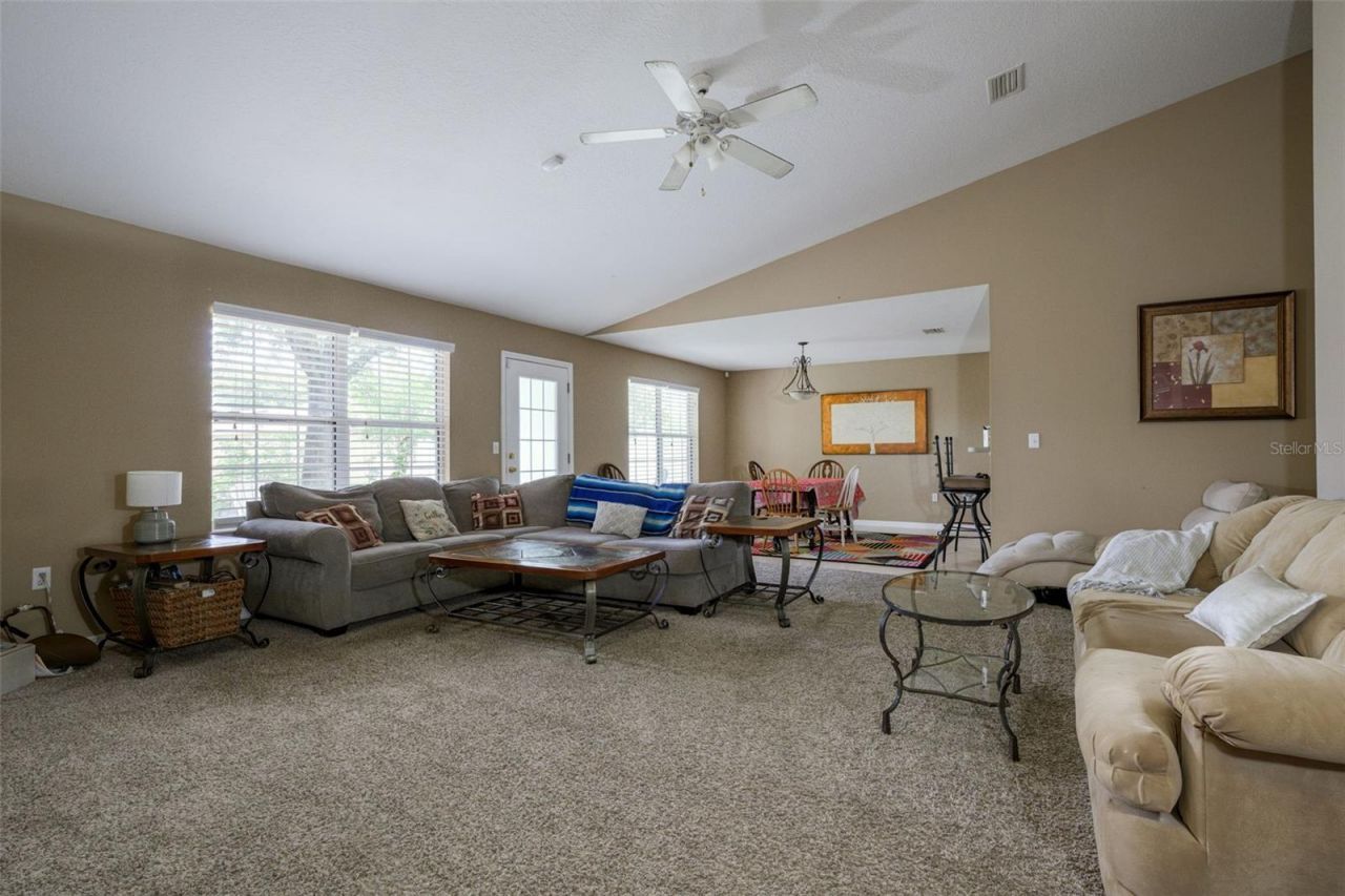 11 Riddle Drive , Palm Coast, FL 32164 Photo