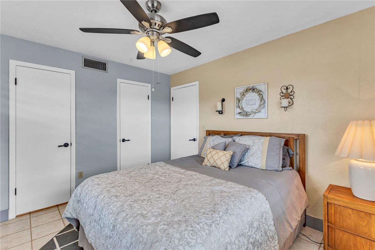 1640 Juno Trail, Unit 205C, Astor, FL 32102 Photo