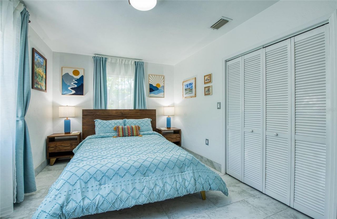 425 46th Avenue S, Saint Petersburg, FL 33705 Photo