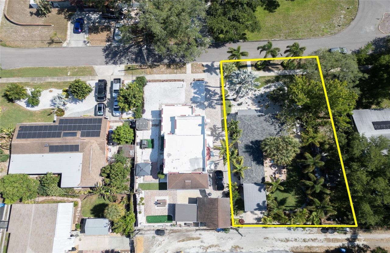 425 46th Avenue S, Saint Petersburg, FL 33705 Photo