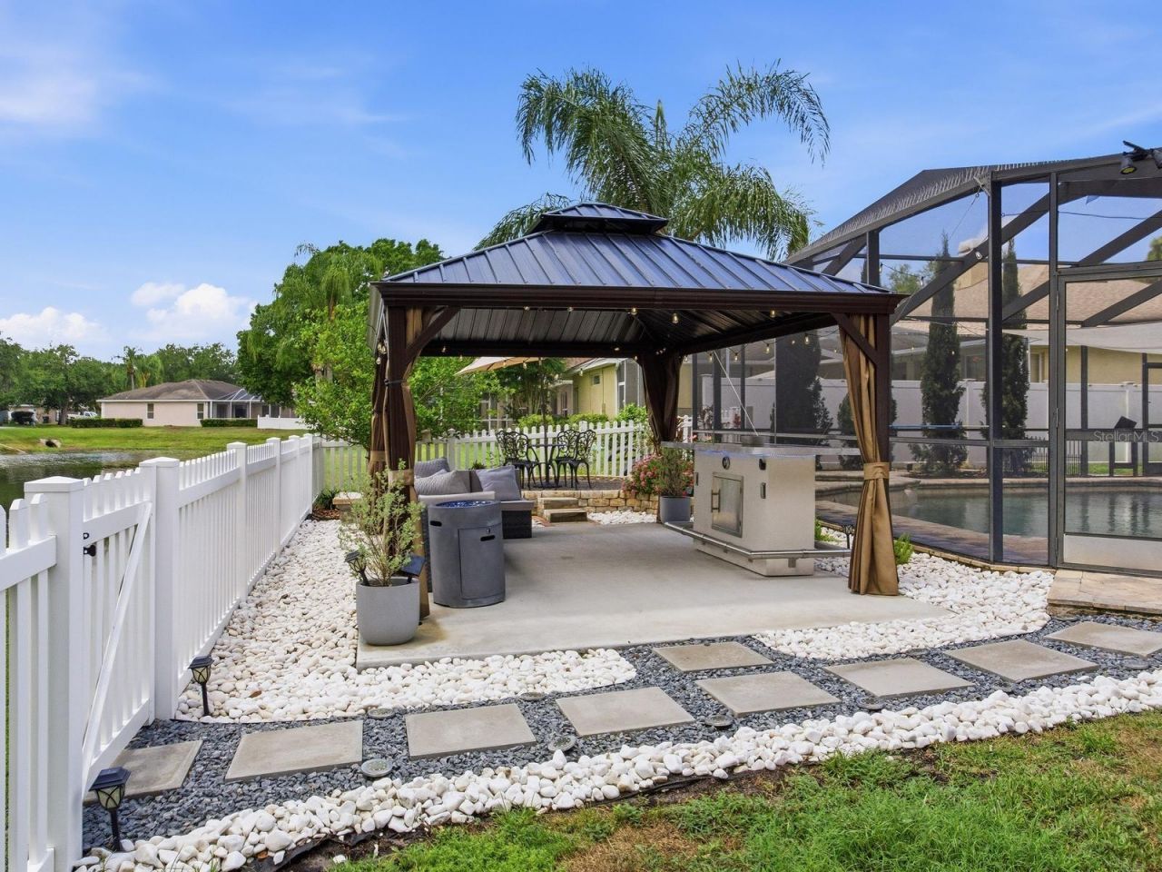 6320 Nikki Lane, Tampa, FL 33625 Photo