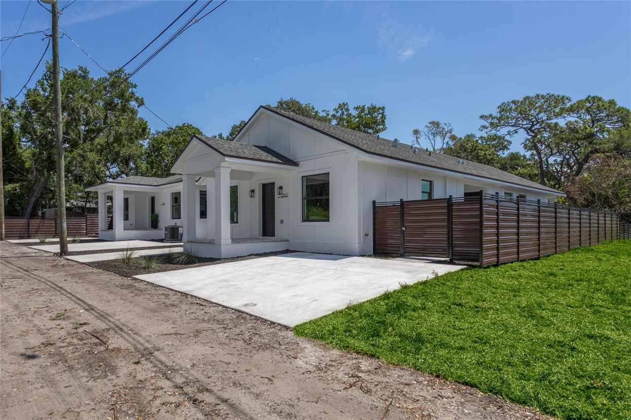 2561/2563 21st Street S, Saint Petersburg, FL 33712 Photo