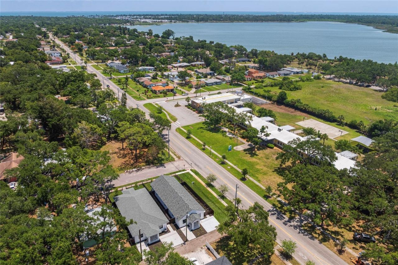 2561/2563 21st Street S, Saint Petersburg, FL 33712 Photo