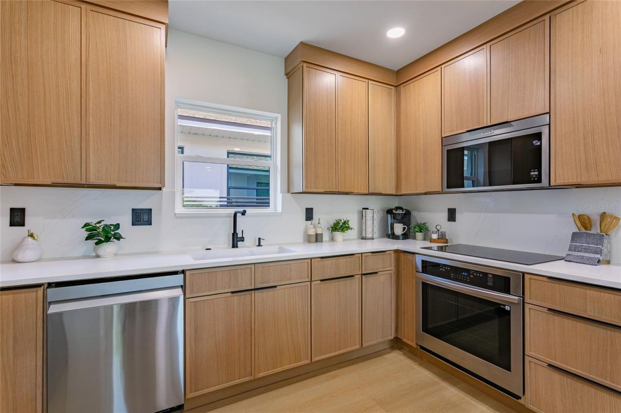 2561/2563 21st Street S, Saint Petersburg, FL 33712 Photo