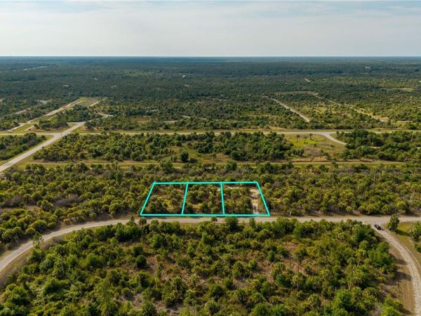 8608 FIREGLOW CIRCLE, NORTH PORT, FL 34288