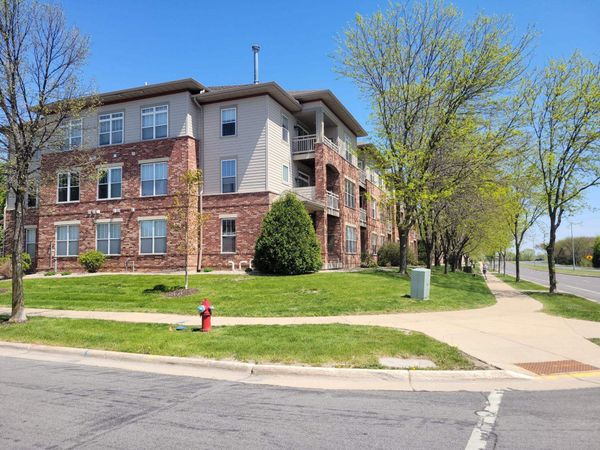 101 Metro Terrace, Unit 303, Madison, WI 53718