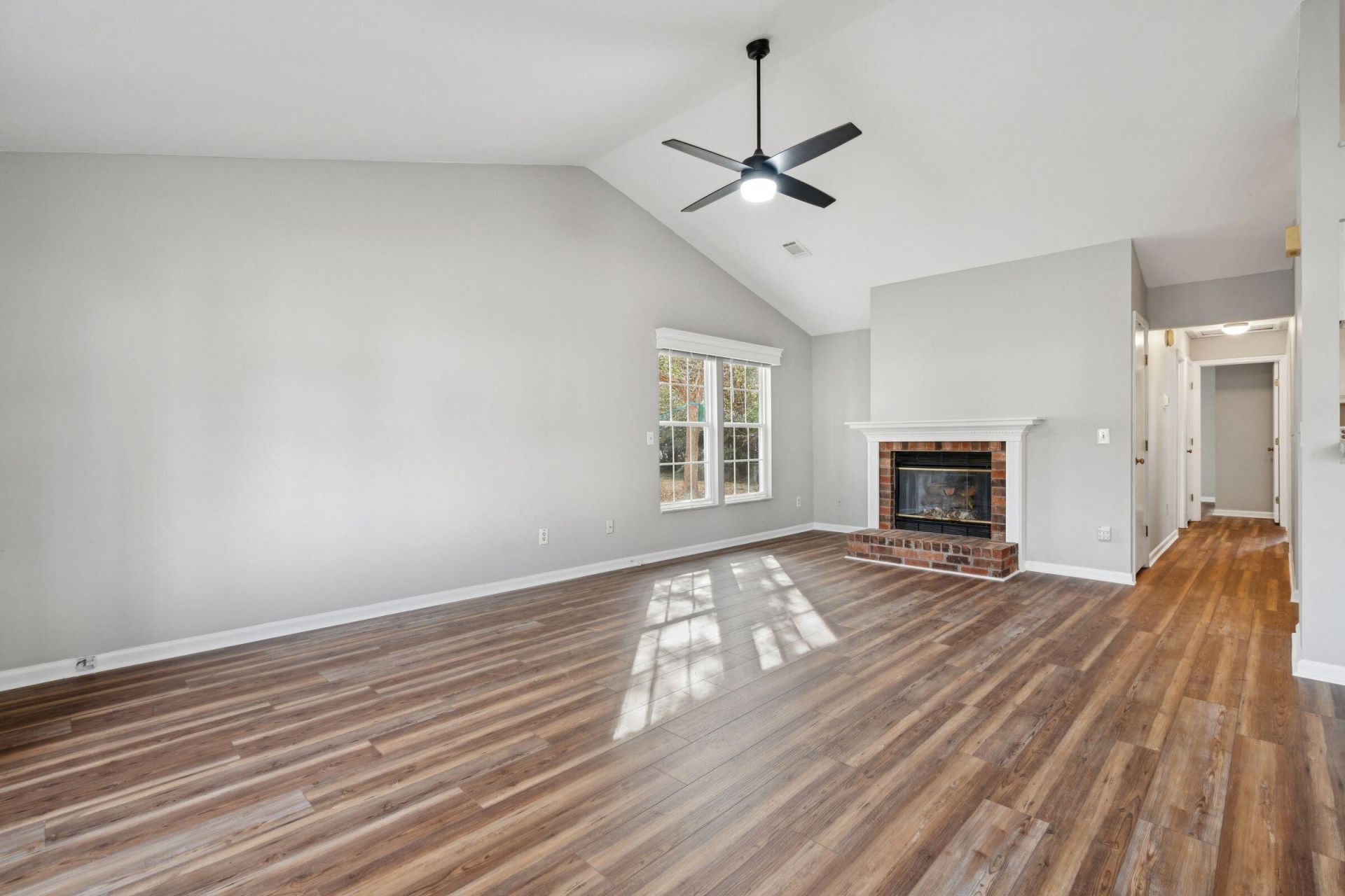 2763 Flower Creek Way Photo 10