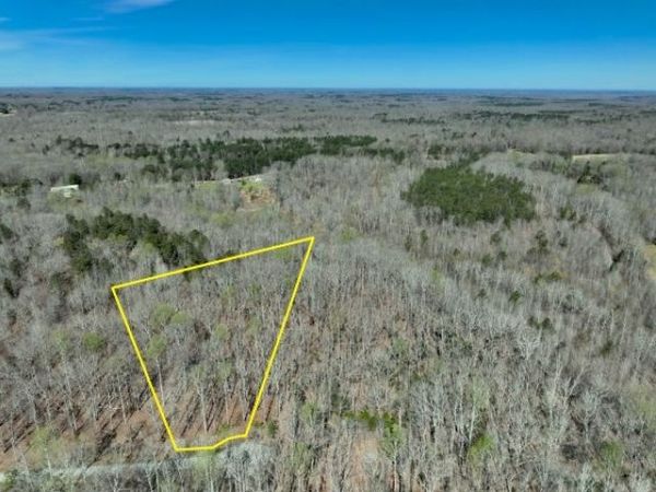 255 War Eagle Drive , Cedar Grove, TN 38321