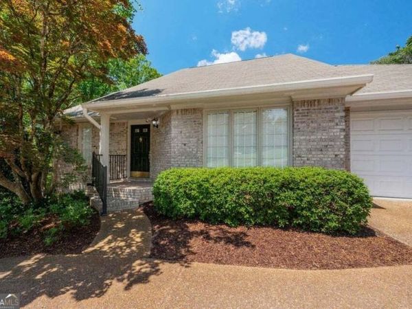 175 W Highland Drive, Ringgold, GA 30736