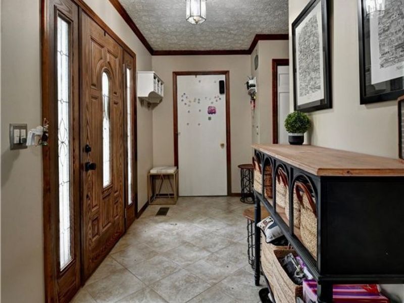 1036 Briarview Avenue NW, North Canton, OH 44720 Photo 6