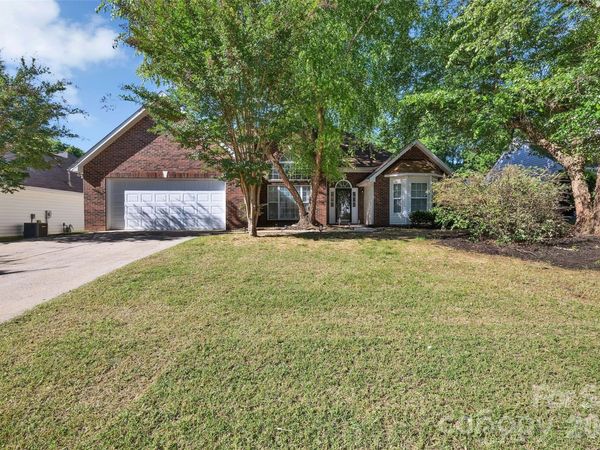 14422 Southbridge Forest Drive , Charlotte, NC 28273