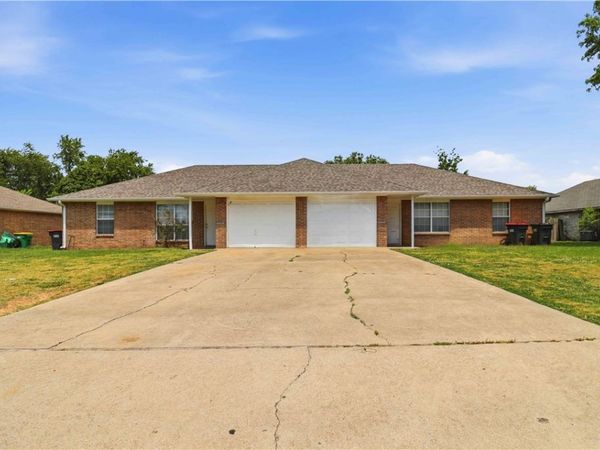 2698 Ruth Avenue , Unit A&B, Springdale, AR 72764