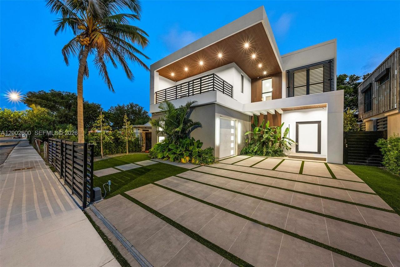 260 NW 47th St, Miami, FL 33127 Photo