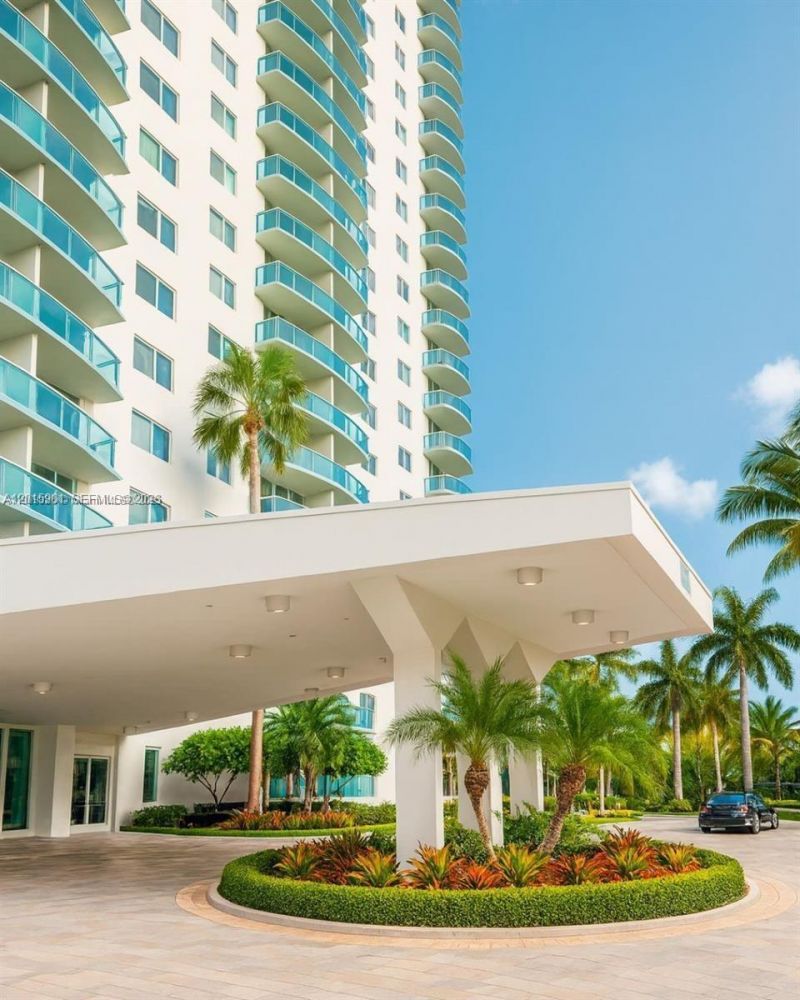 19380 Collins Ave , Unit 402, Sunny Isles Beach, FL 33160 Photo