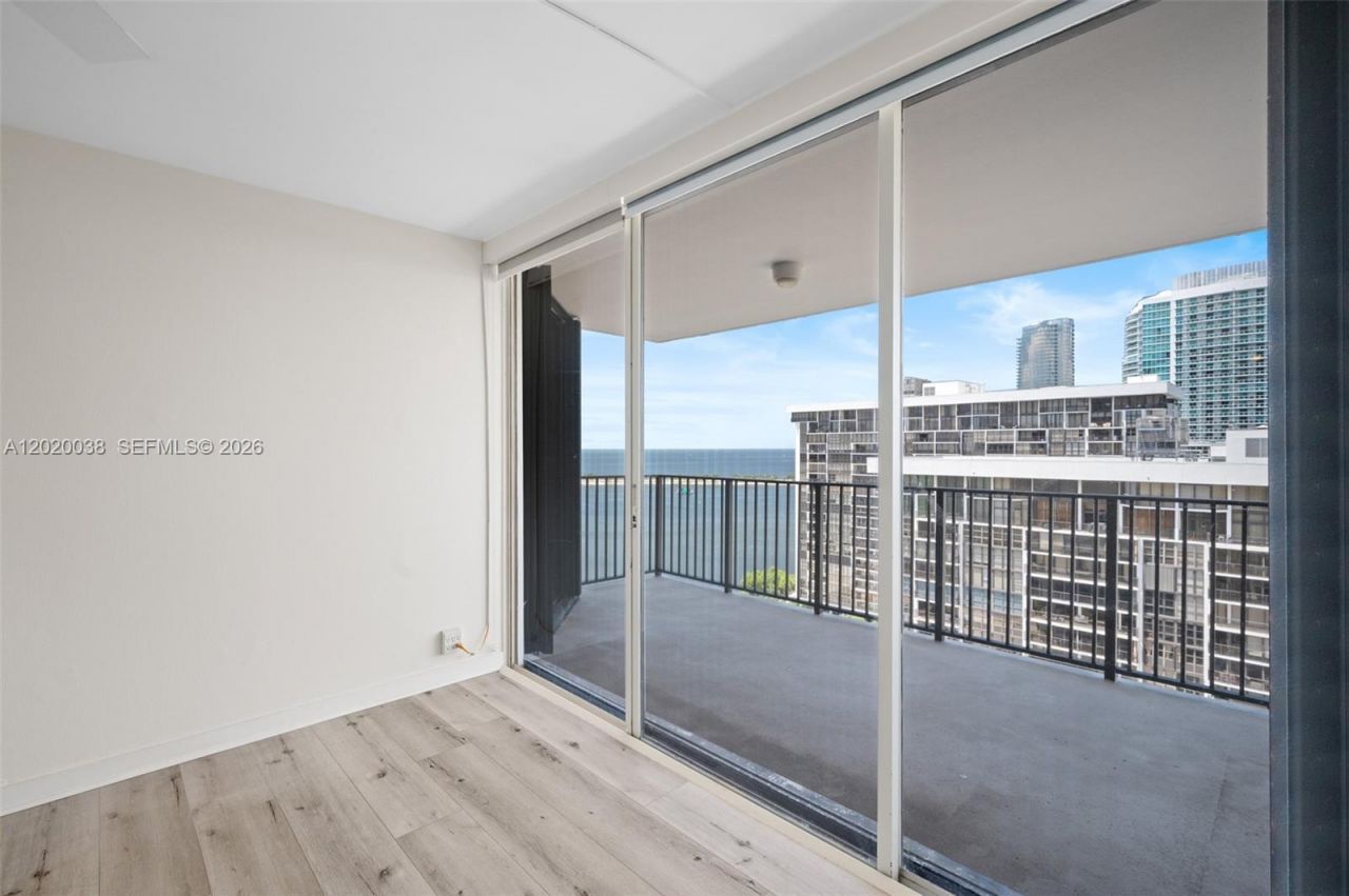1901 Brickell Ave, Unit B2004, Miami, FL 33129 Photo