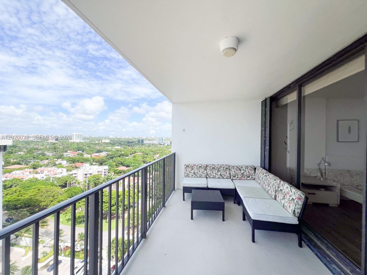 1901 Brickell Ave , Unit B2004, Miami, FL 33129 Photo
