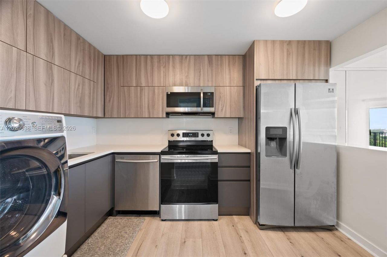 1901 Brickell Ave, Unit B2004, Miami, FL 33129 Photo