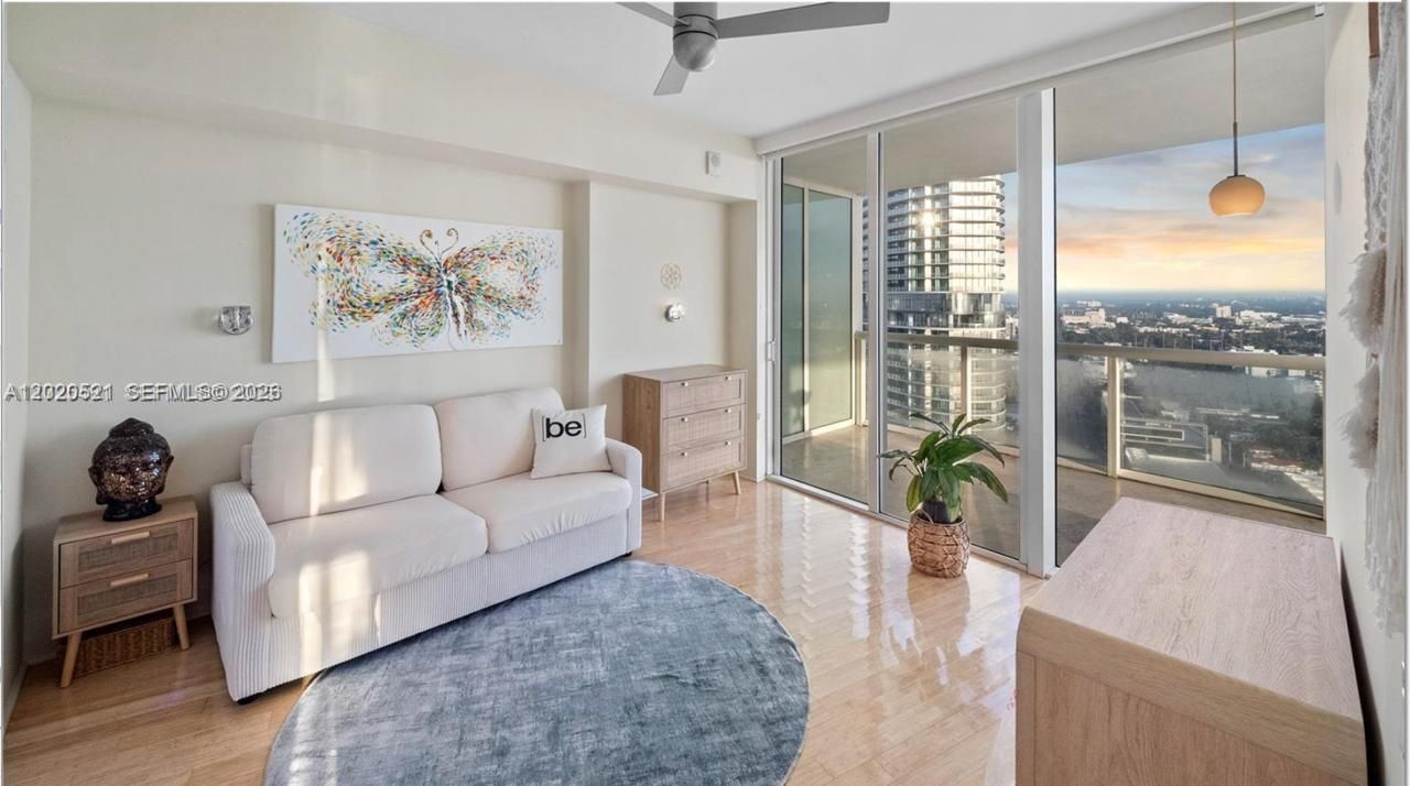 450 Alton Rd, Unit 2810, Miami Beach, FL 33139 Photo
