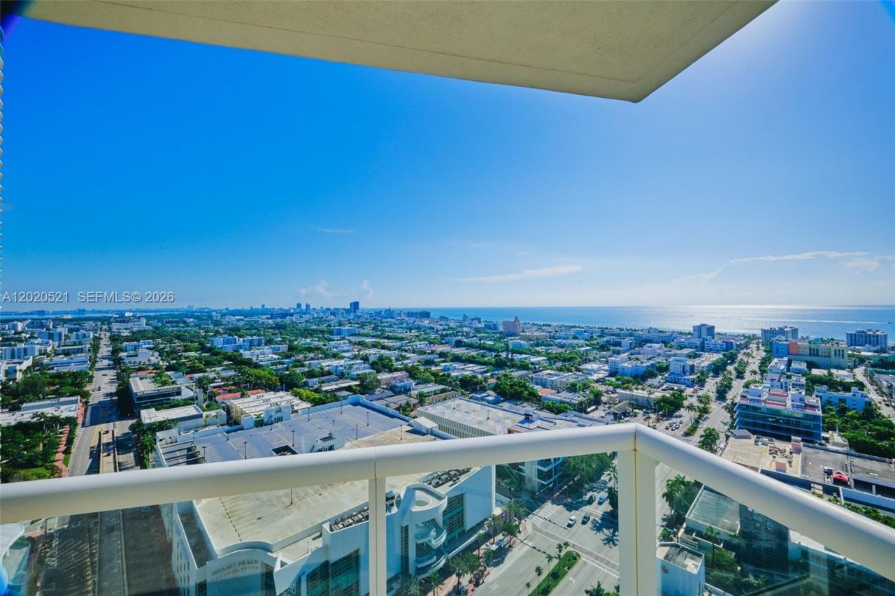 450 Alton Rd, Unit 2810, Miami Beach, FL 33139 Photo