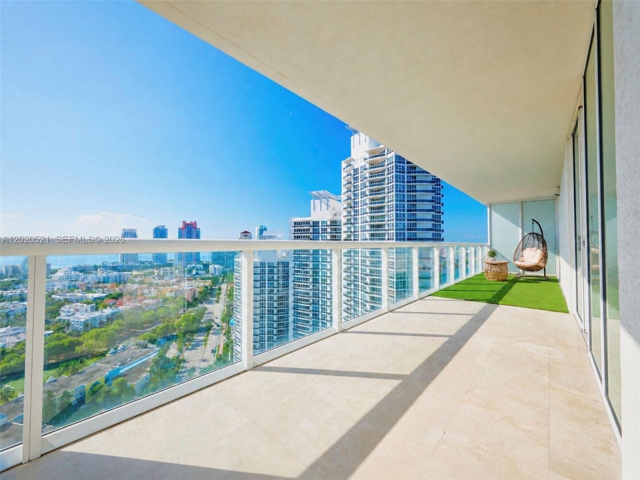 450 Alton Rd, Unit 2810, Miami Beach, FL 33139 Photo