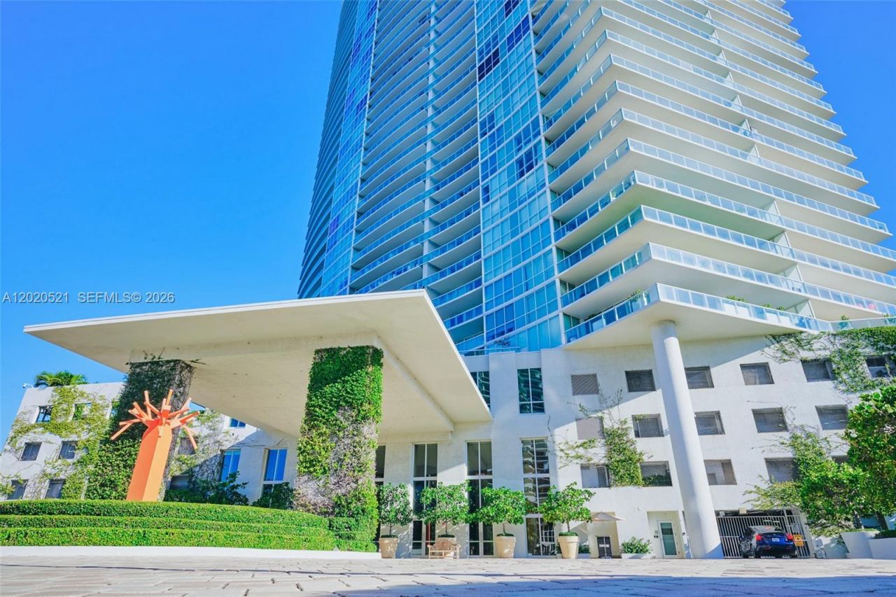 450 Alton Rd, Unit 2810, Miami Beach, FL 33139 Photo